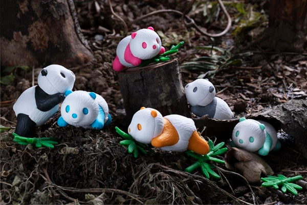 Baby Panda Eraser - Image 2