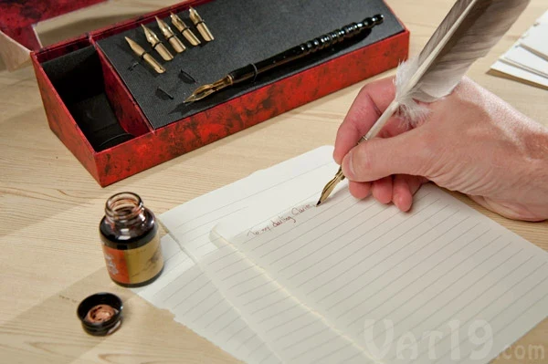 Feather Pen and Quill Set - Image 2
