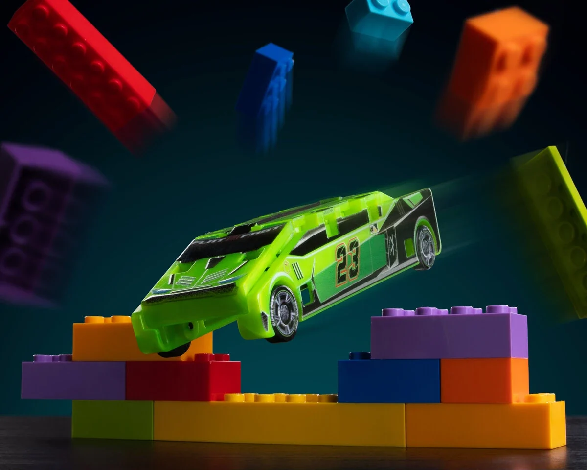 Flat 2 Fast Car - Image 3