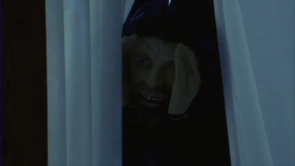 Scary Peeper - Image 3