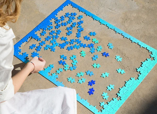 The Gradient Puzzle - Image 2